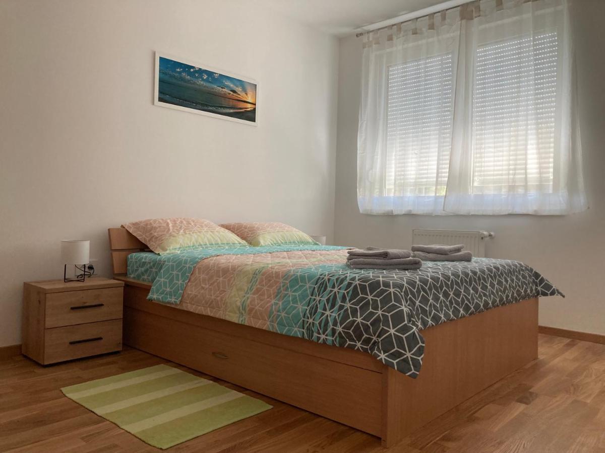 Apartman N&N Subotica Eksteriør billede