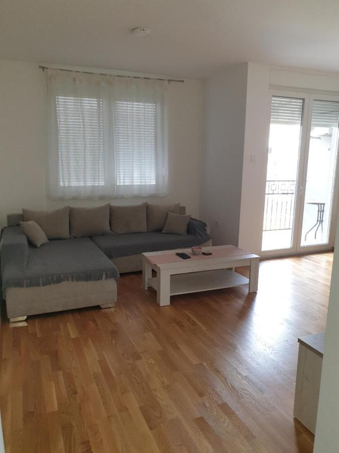 Apartman N&N Subotica Eksteriør billede